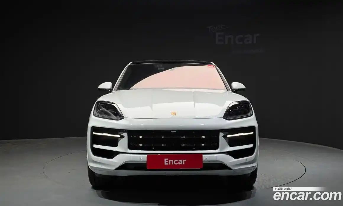 Porsche Cayenne 2025 4.0 гидро в Москве № 2131630, фото 3