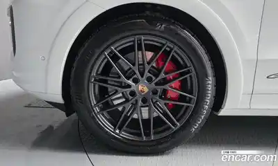 Porsche Cayenne 2025 4.0 гидро в Москве № 2131630, миниатюра 5