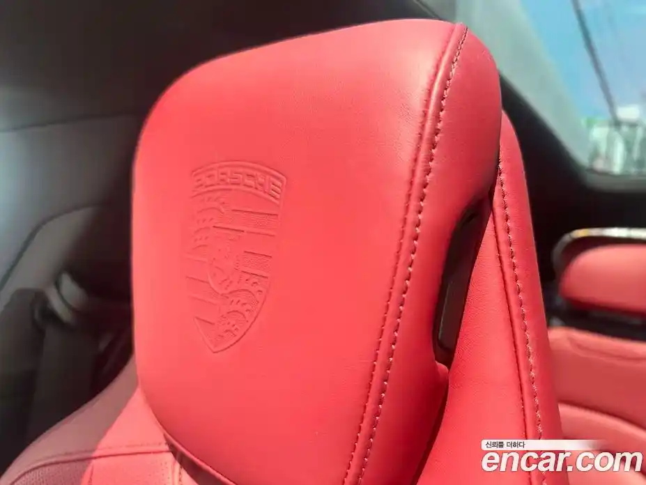 Porsche Taycan 2023 0.1 гидро в Москве, фото 9