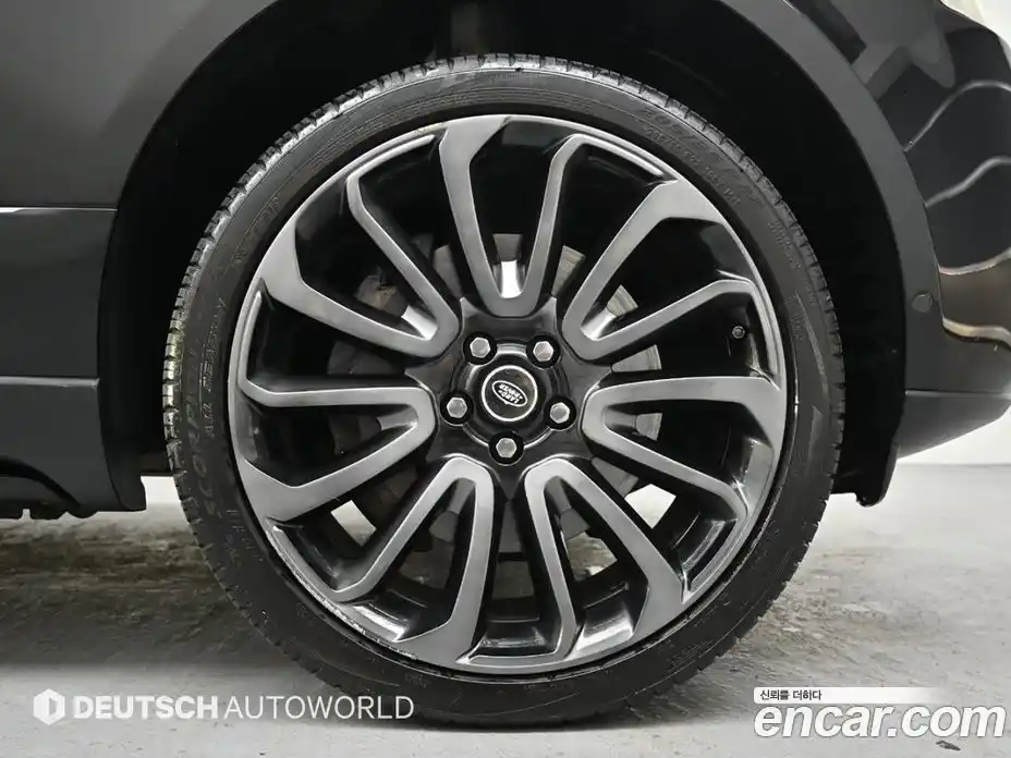 Land Rover Range-Rover 2017 5.0 гидро в Москве, фото 5