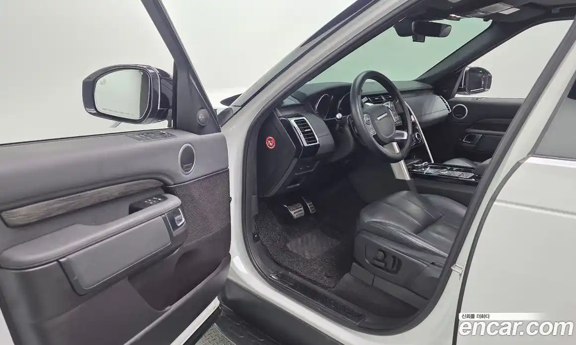 Land Rover Discovery 2017 3.0 гидро в Москве № 2131911, фото 12