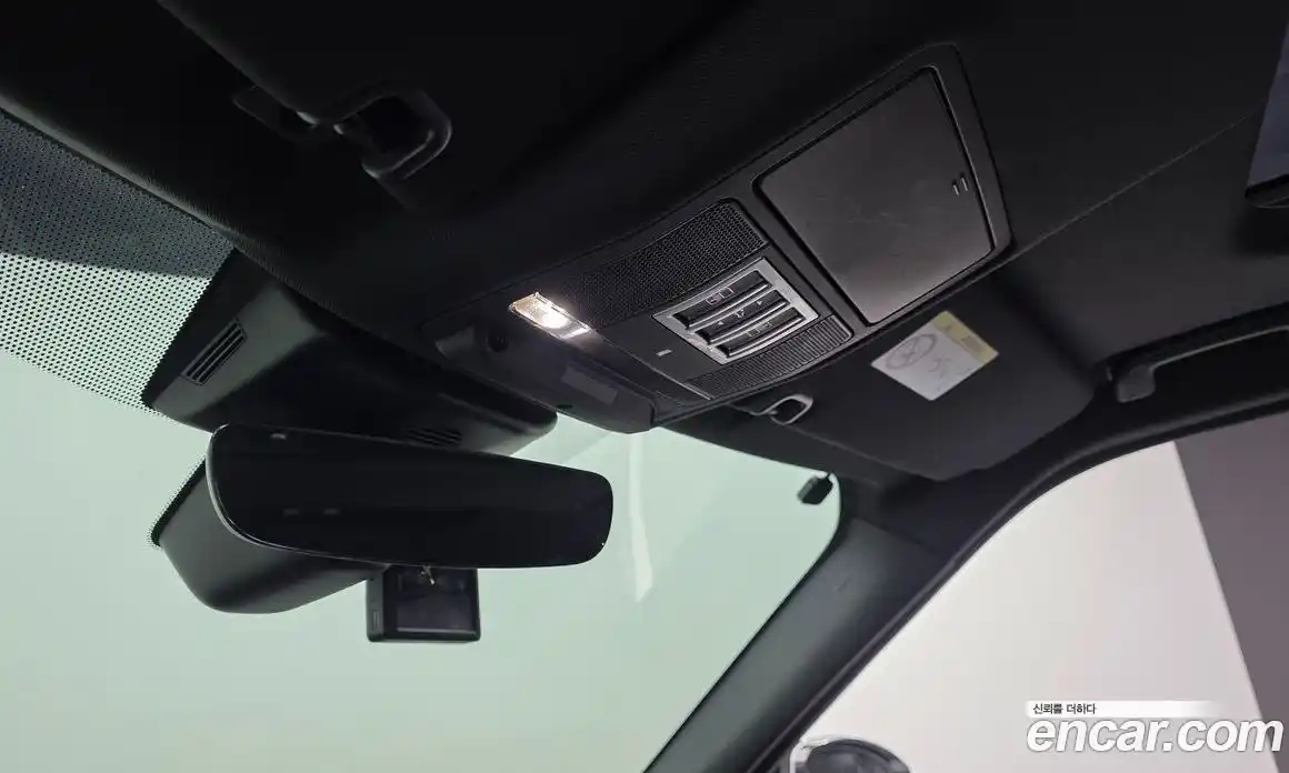 Land Rover Discovery 2017 3.0 гидро в Москве № 2131911, фото 21