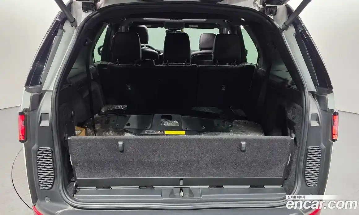 Land Rover Discovery 2017 3.0 гидро в Москве № 2131911, фото 24