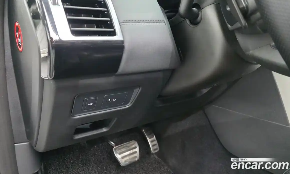 Land Rover Discovery 2017 3.0 гидро в Москве № 2131911, фото 25