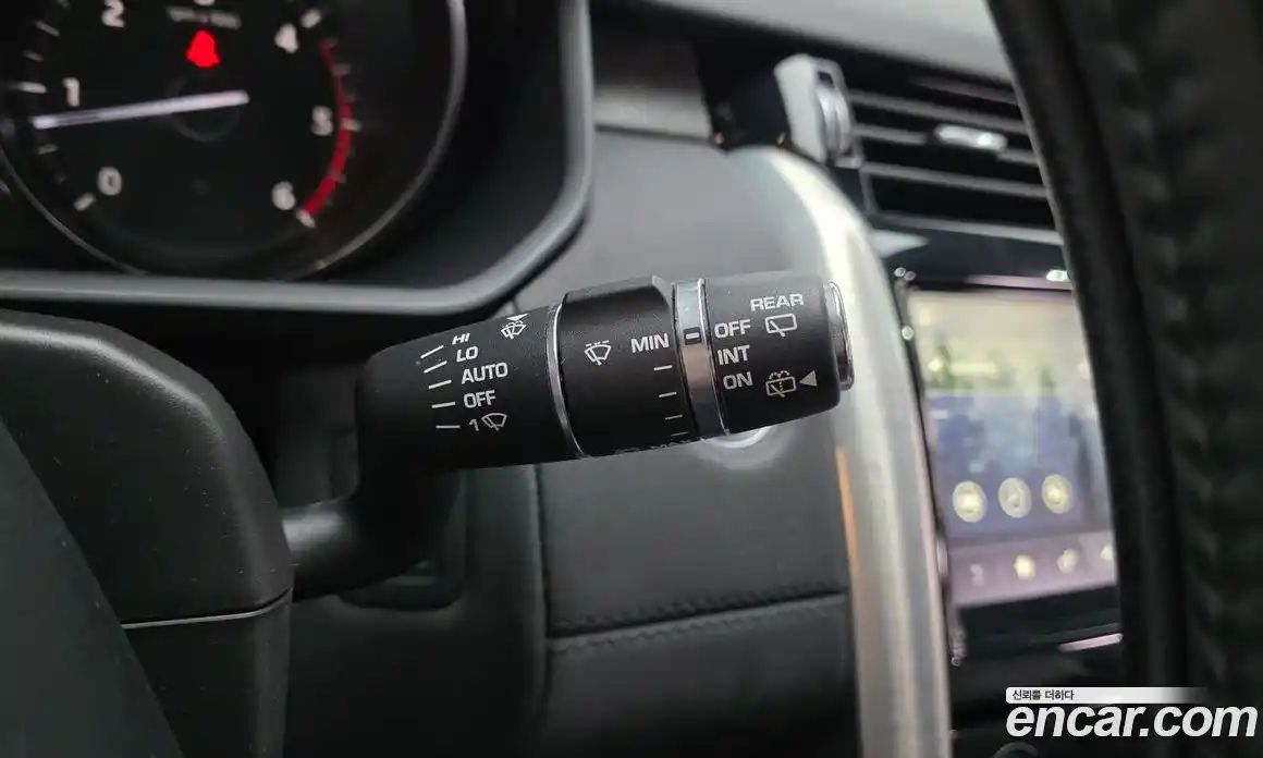 Land Rover Discovery 2017 3.0 гидро в Москве № 2131911, фото 26