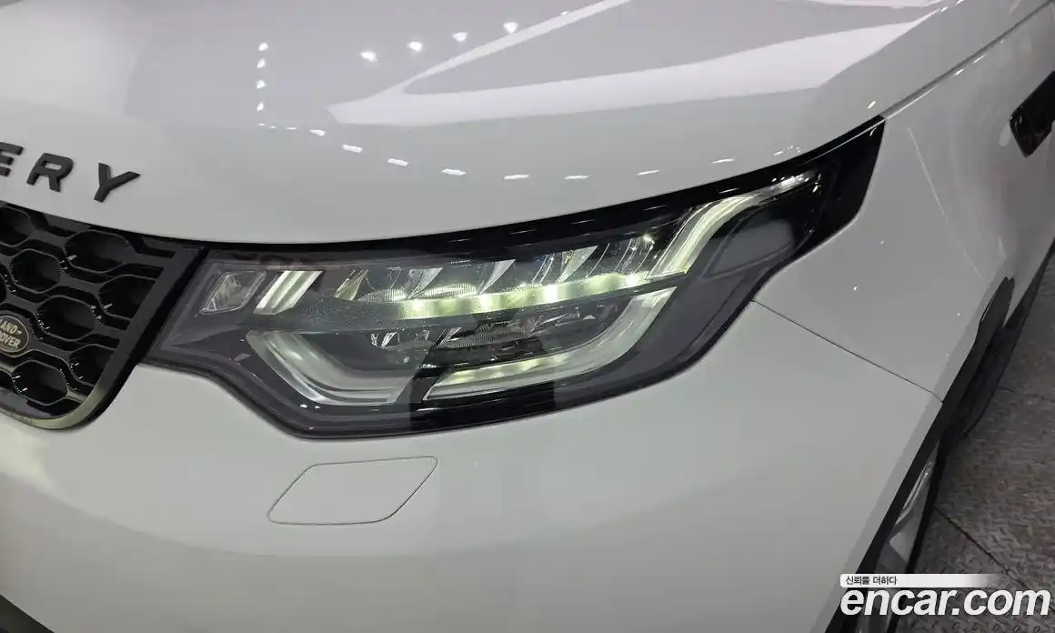 Land Rover Discovery 2017 3.0 гидро в Москве № 2131911, фото 7