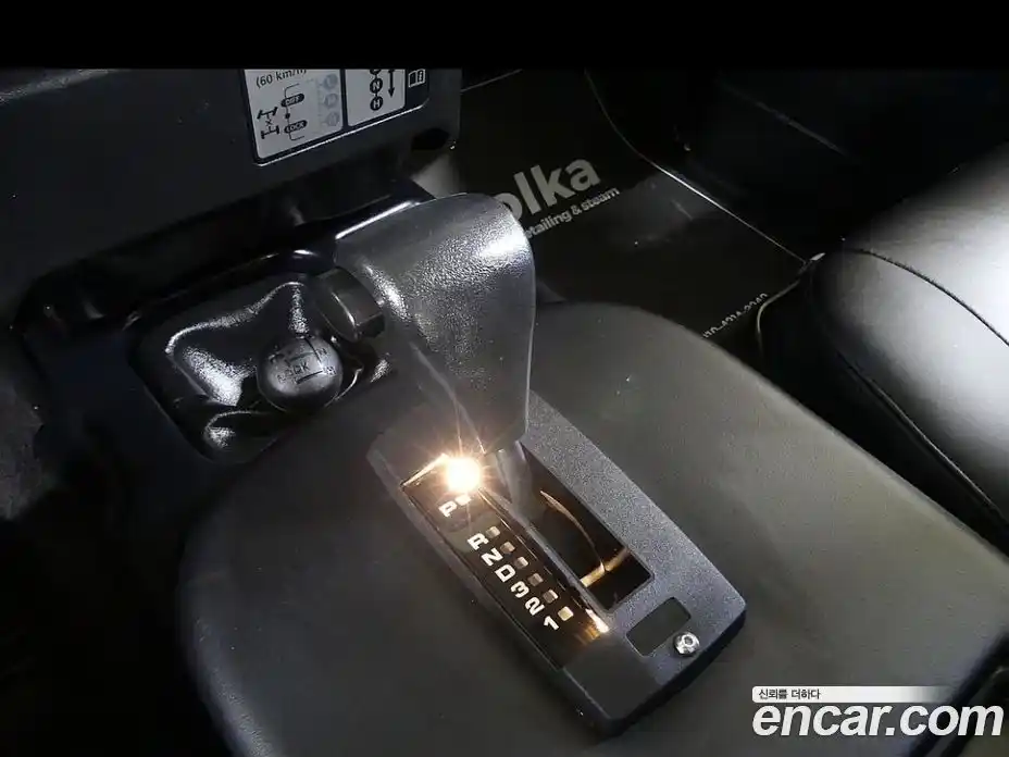 Land Rover Defender 2010 2.4 гидро в Москве, фото 9