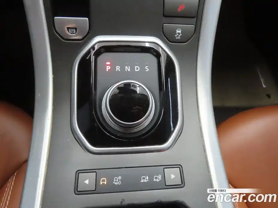 Land Rover Range-Rover Evoque 2012 2.0 гидро в Москве, фото 13