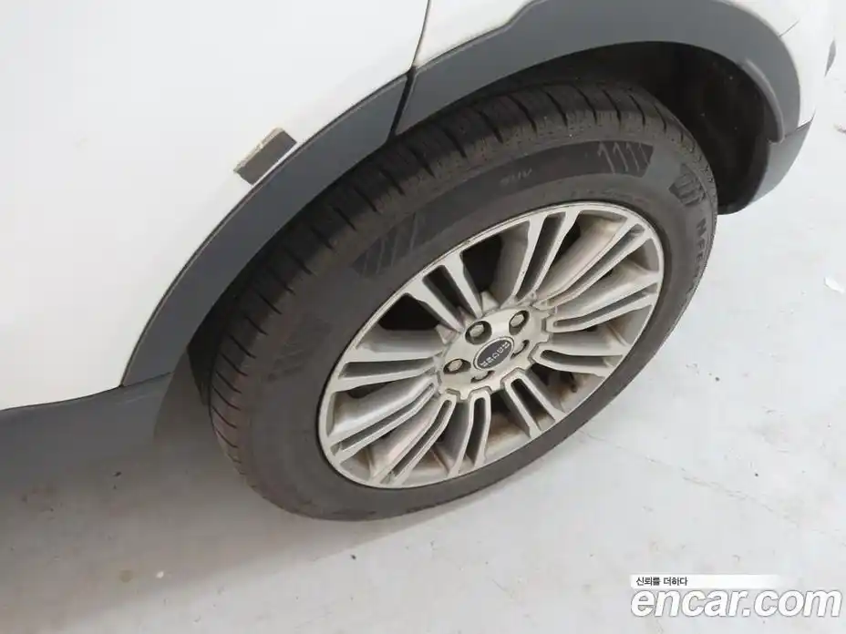Land Rover Range-Rover Evoque 2012 2.0 гидро в Москве, фото 18