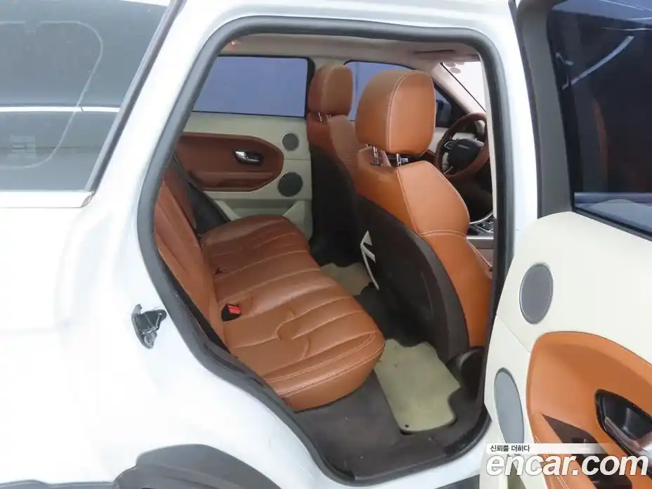 Land Rover Range-Rover Evoque 2012 2.0 гидро в Москве, фото 6