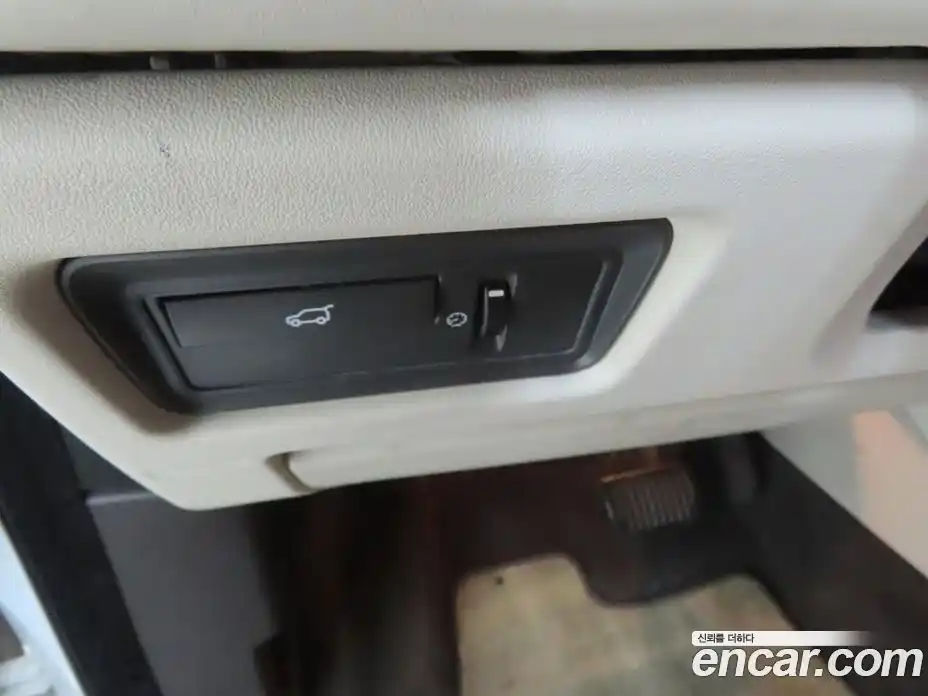 Land Rover Range-Rover Evoque 2012 2.0 гидро в Москве, фото 10