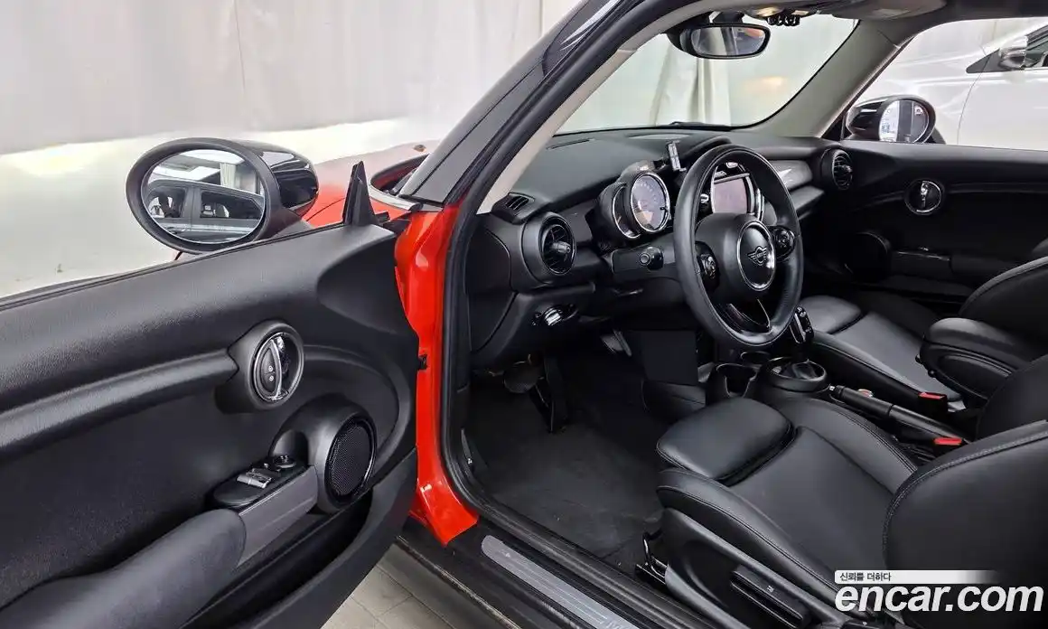 Mini Cooper 2021 1.5 гидро в Москве, фото 10