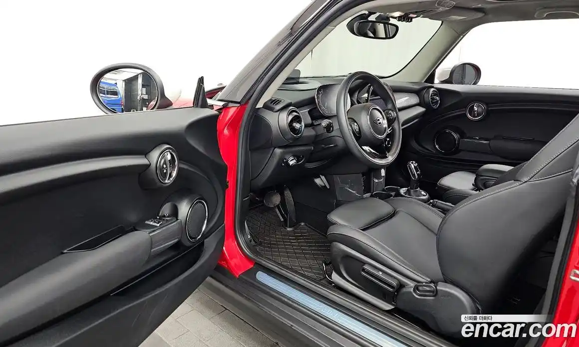 Mini Cooper 2021 1.5 гидро в Москве, фото 13