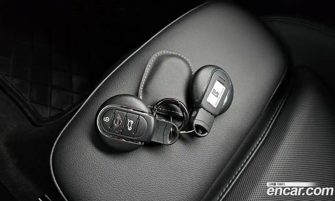 Mini Cooper 2021 1.5 гидро в Москве, фото 16