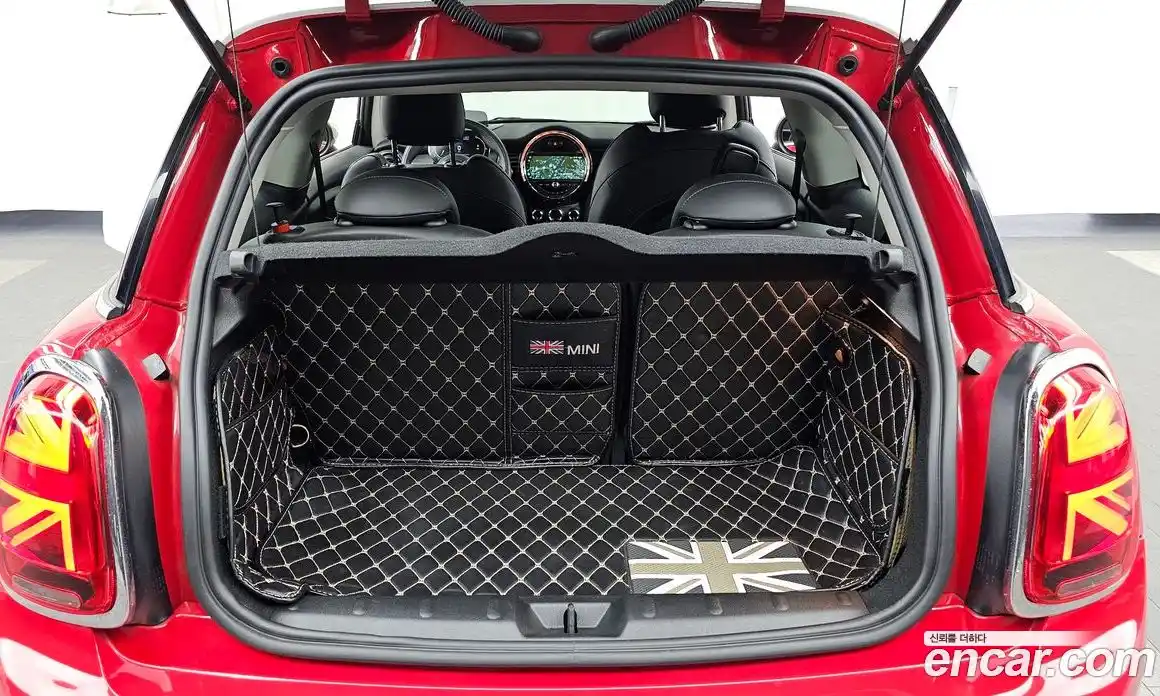 Mini Cooper 2021 1.5 гидро в Москве, фото 26