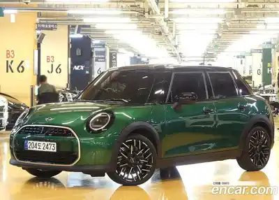 Mini Cooper, 2025