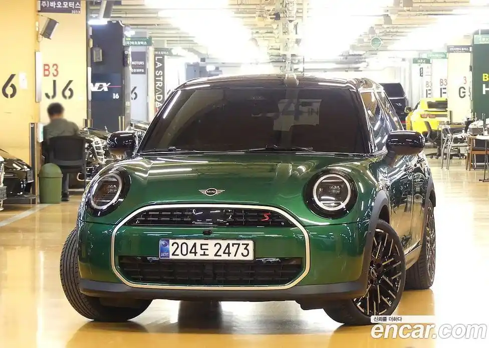 Mini Cooper 2025 2.0 гидро в Москве, фото 3