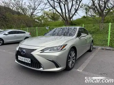 Lexus ES Luxury