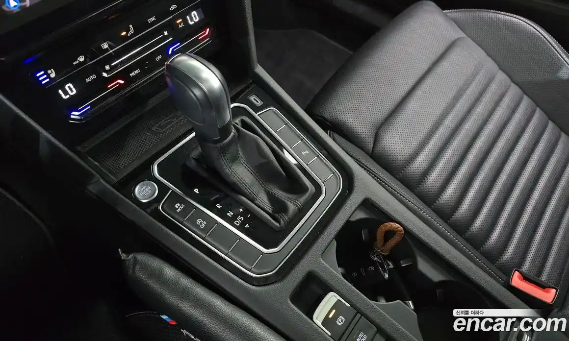 Volkswagen Passat 2021 2.0 гидро в Москве, фото 12