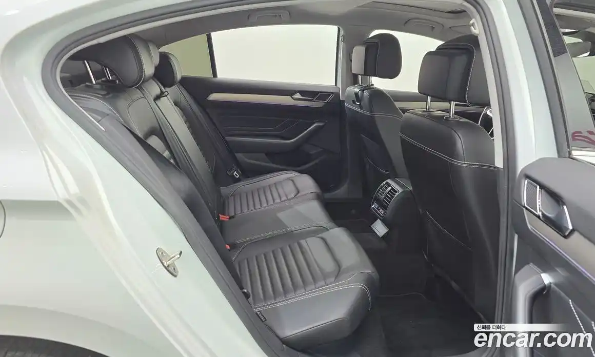 Volkswagen Passat 2021 2.0 гидро в Москве, фото 17
