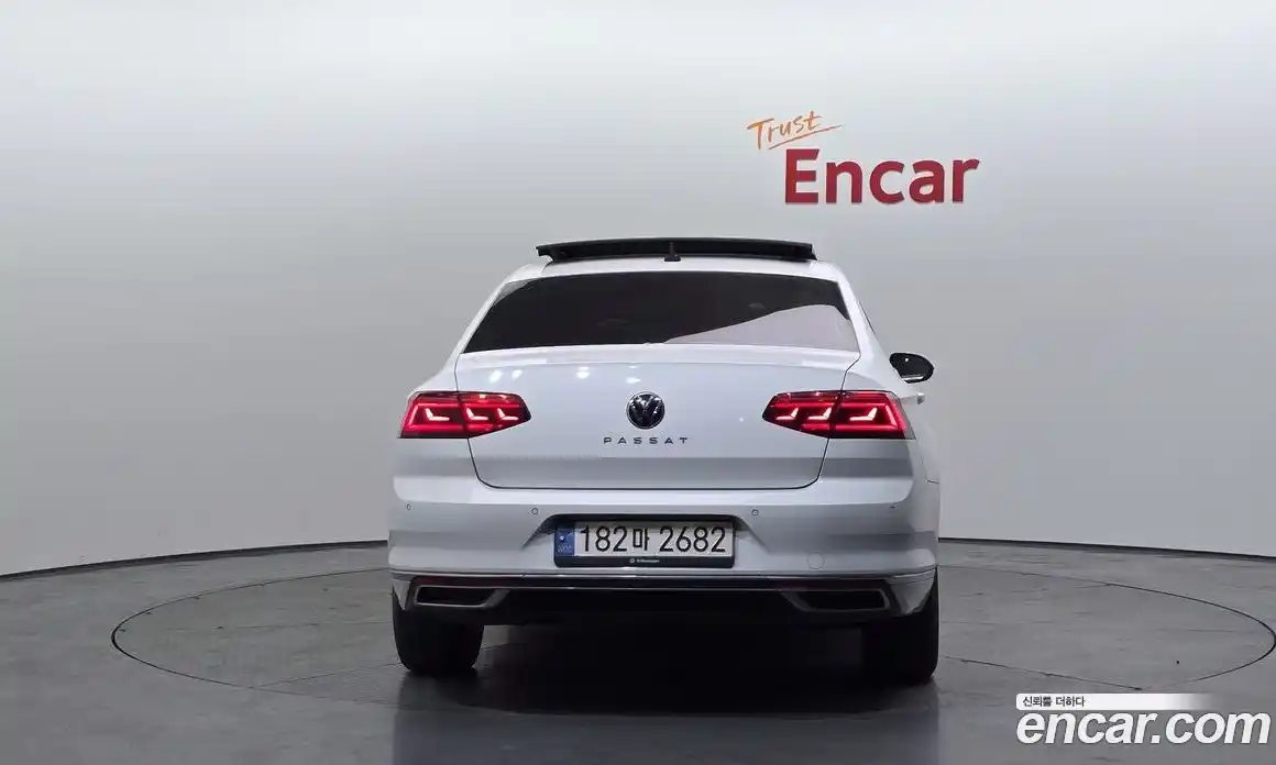 Volkswagen Passat 2021 2.0 гидро в Москве, фото 4