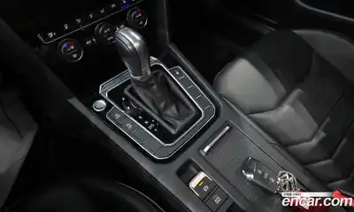 Volkswagen Arteon 2019 2.0 гидро в Москве № 2132488, миниатюра 12