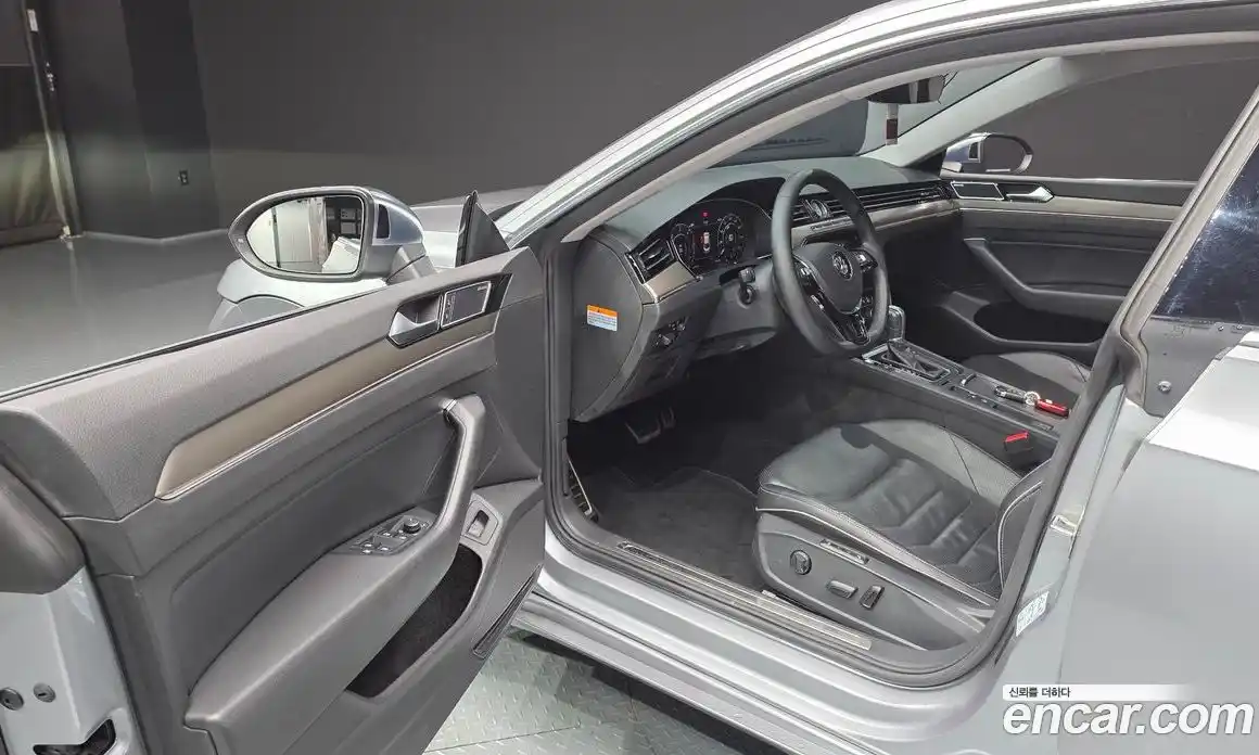 Volkswagen Arteon 2019 2.0 гидро в Москве № 2132488, фото 13