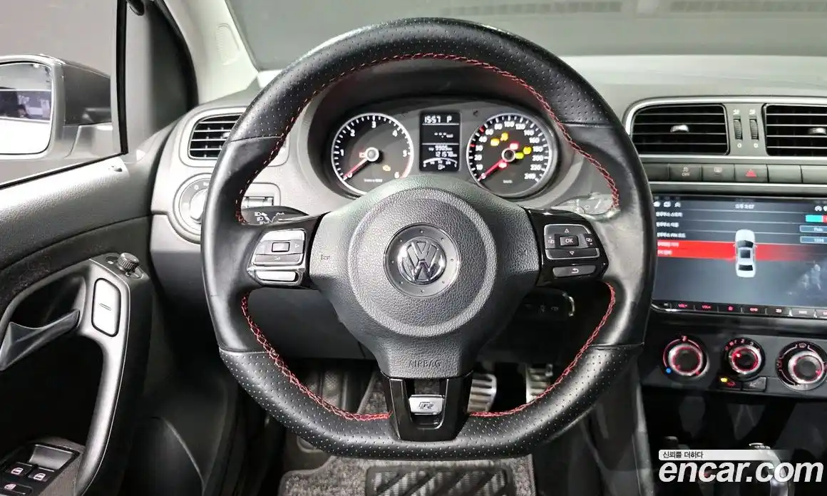 Volkswagen Polo 2013 1.6 гидро в Москве, фото 13