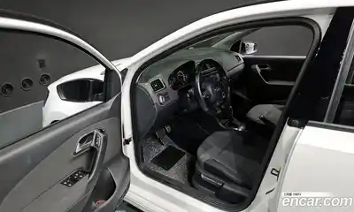Volkswagen Polo 2013 1.6 гидро в Москве, миниатюра 10