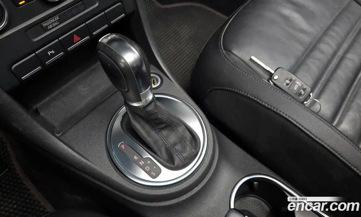Volkswagen Beatle 2013 2.0 гидро в Москве, фото 11