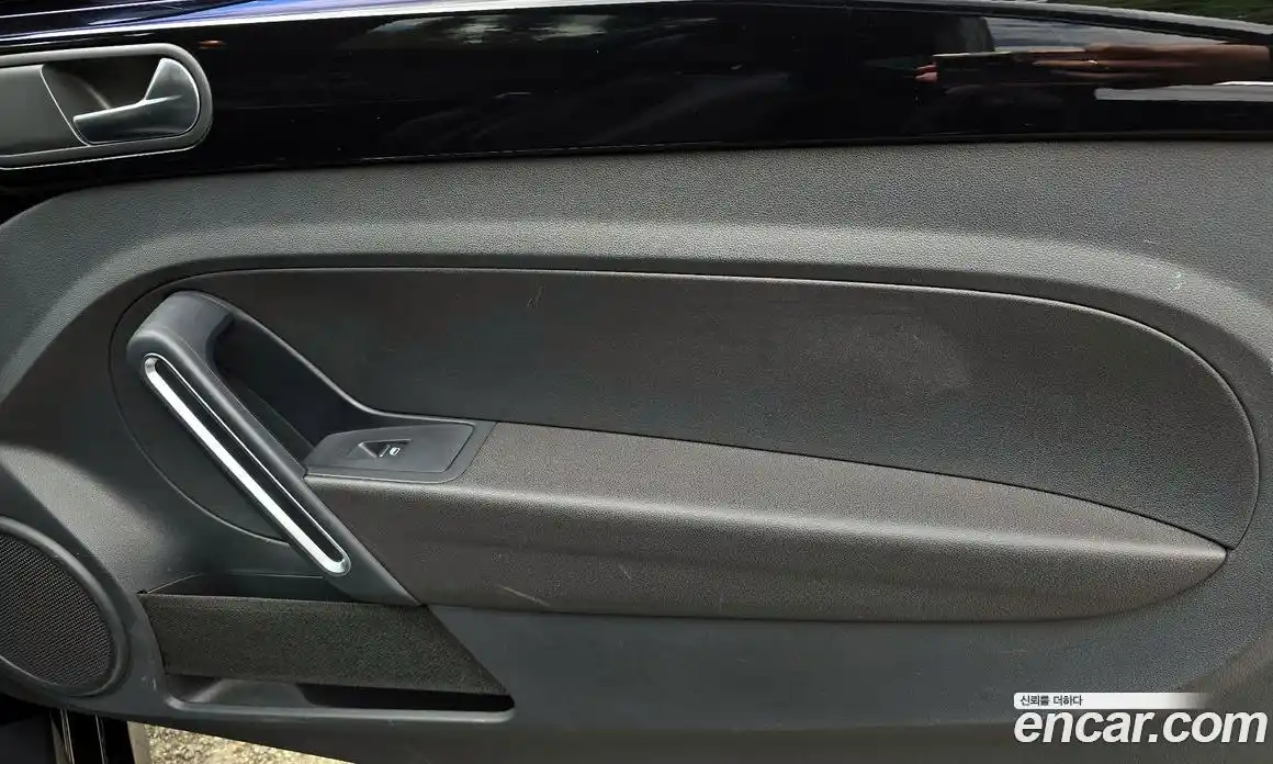 Volkswagen Beatle 2013 2.0 гидро в Москве, фото 14