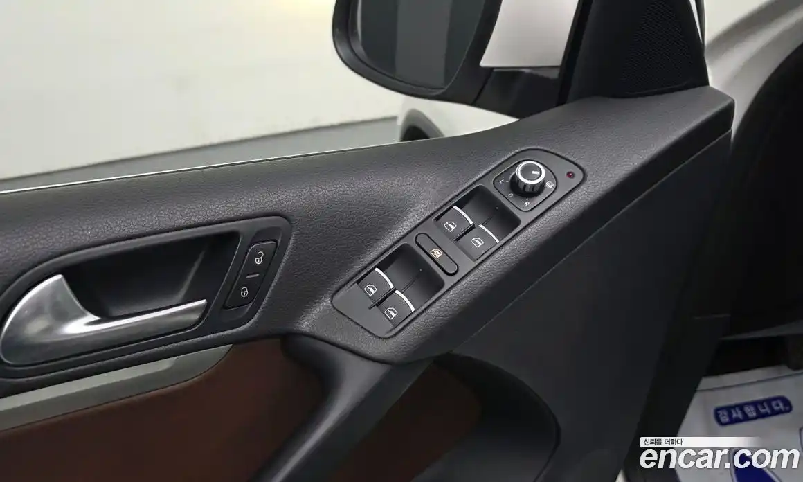 Volkswagen Tiguan 2013 2.0 гидро в Москве, фото 13