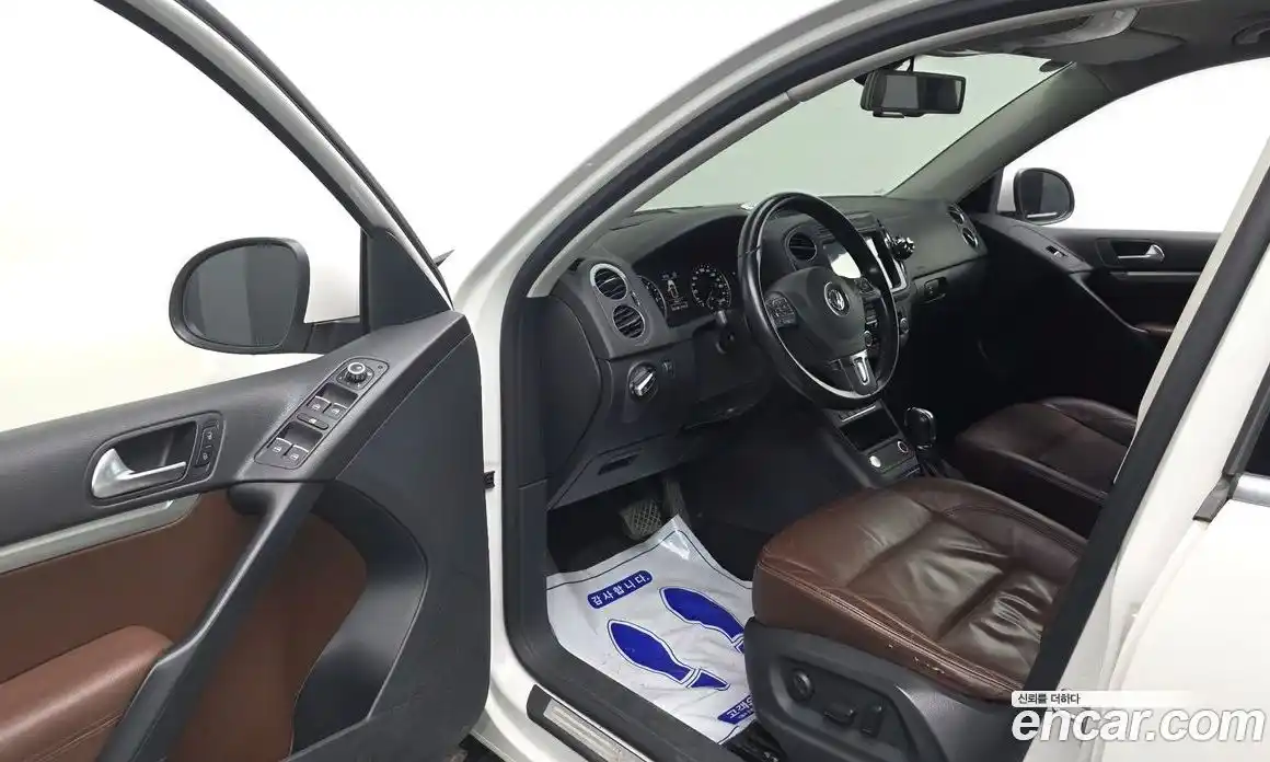 Volkswagen Tiguan 2013 2.0 гидро в Москве, фото 10