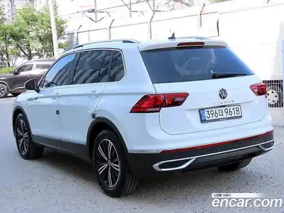 Volkswagen Tiguan 2022 2.0 гидро в Москве, миниатюра 3