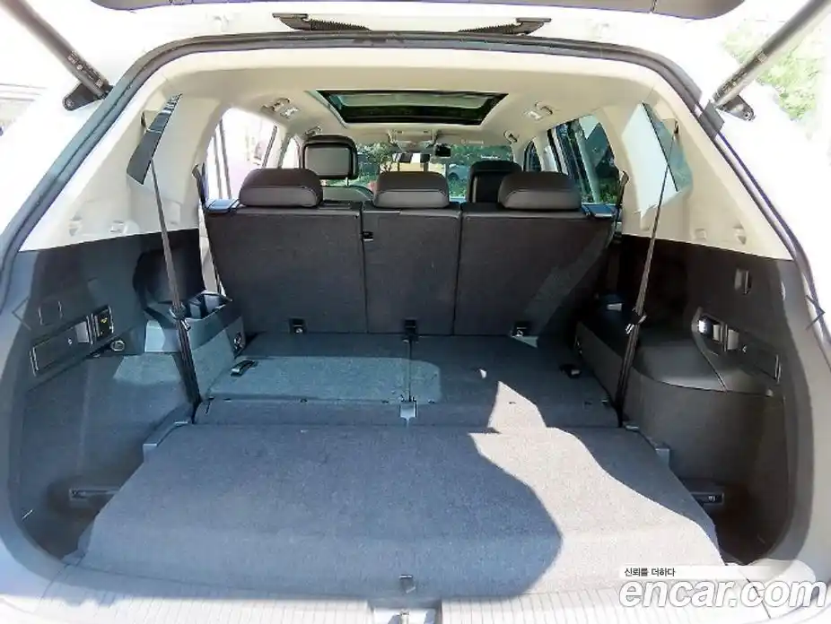 Volkswagen Tiguan 2023 2.0 гидро в Москве, фото 17