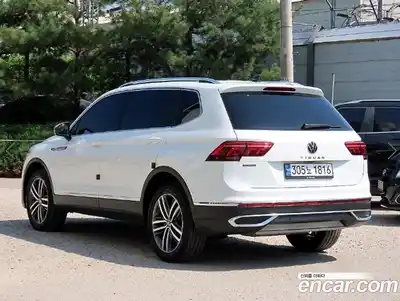 Volkswagen Tiguan 2023 2.0 гидро в Москве, миниатюра 3