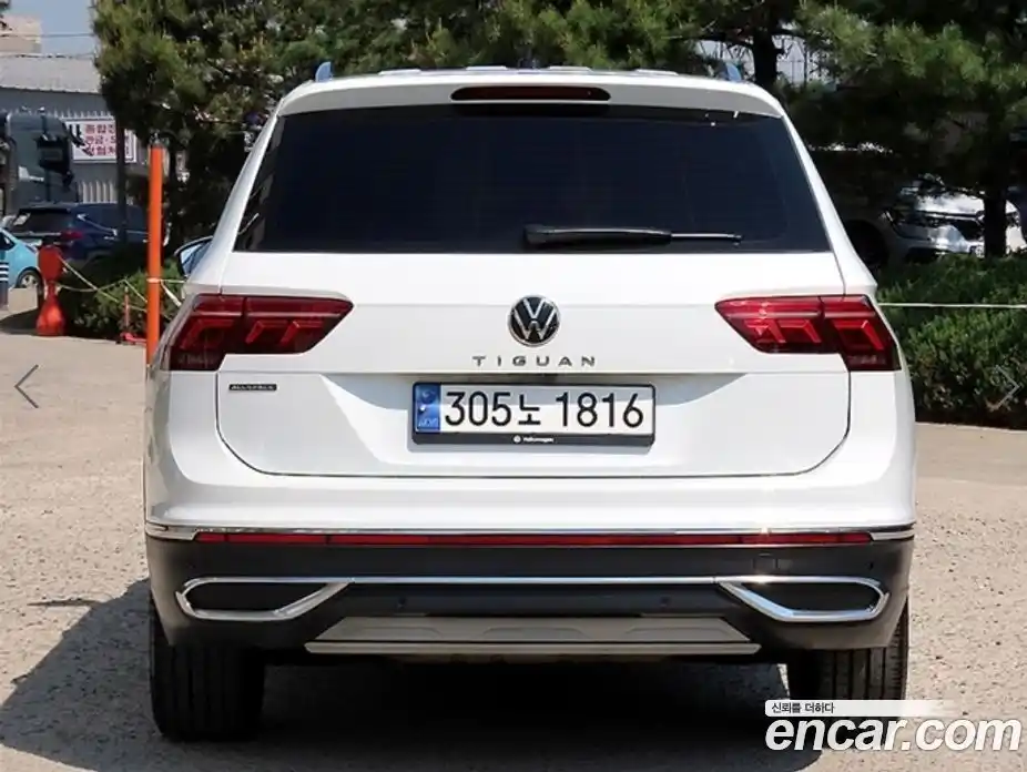 Volkswagen Tiguan 2023 2.0 гидро в Москве, фото 4