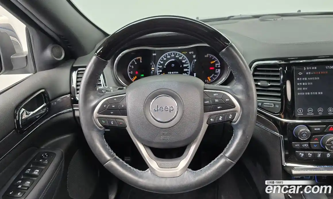 Jeep Cherokee 2020 3.0 гидро в Москве, фото 19