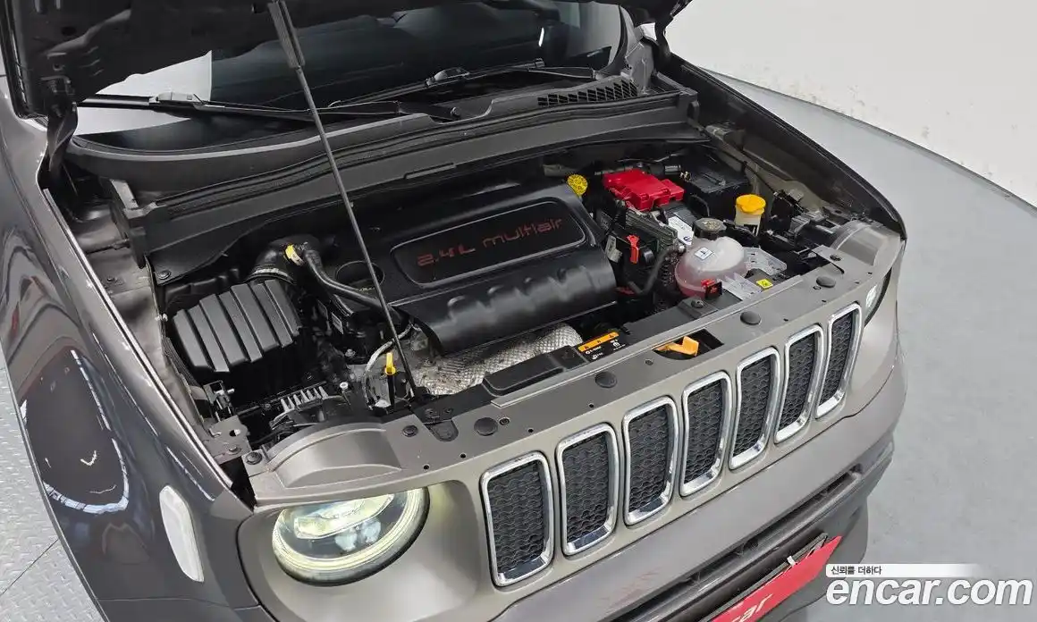 Jeep Renegade 2021 2.4 гидро в Москве, фото 6
