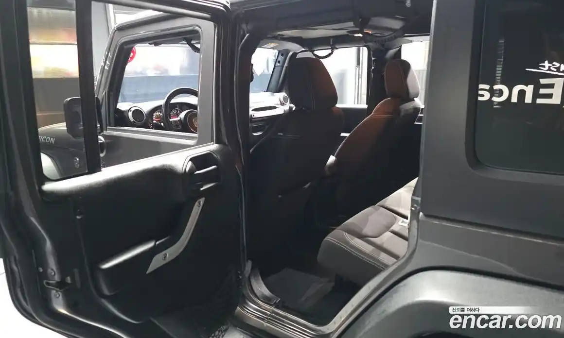 Jeep Wrangler 2017 3.6 гидро в Москве, фото 16