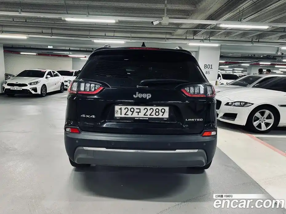 Jeep Cherokee 2020 2.4 гидро в Москве, фото 4