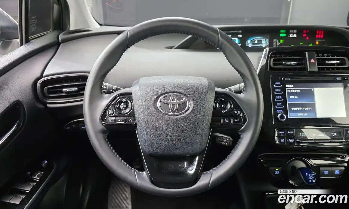 Toyota Prius 2022 1.8 гидро в Москве № 2133062, фото 18