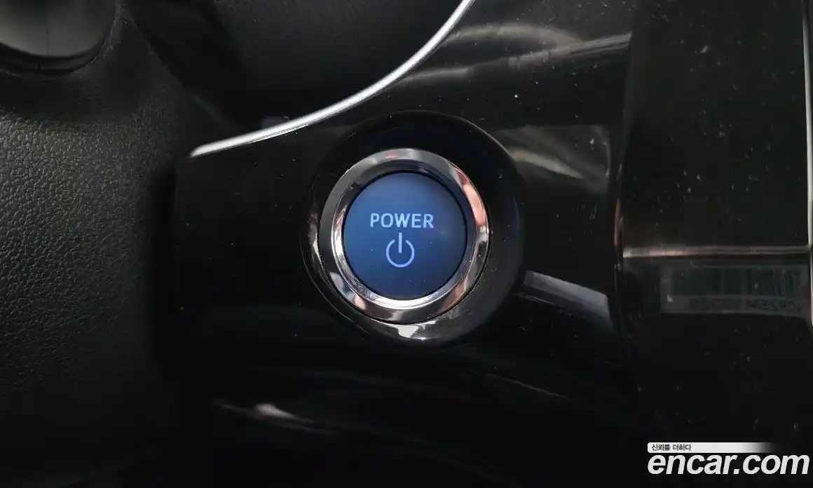 Toyota Prius 2022 1.8 гидро в Москве № 2133062, фото 23
