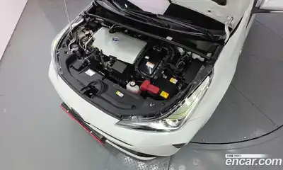 Toyota Prius 2022 1.8 гидро в Москве № 2133062, миниатюра 6