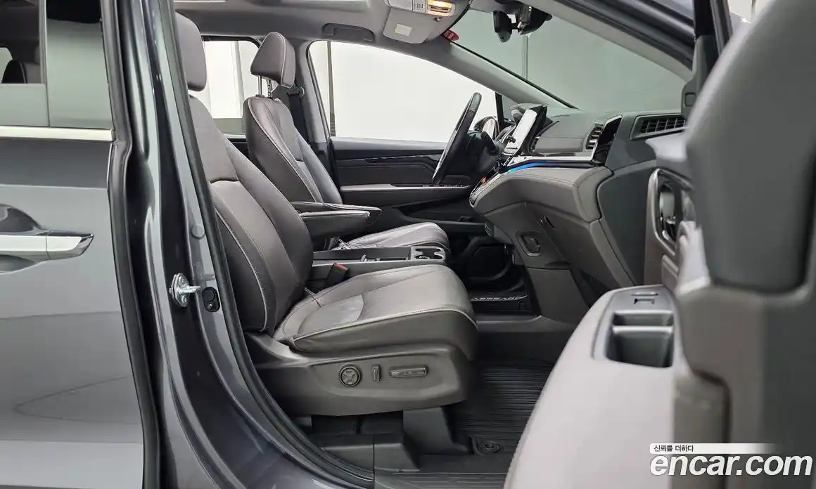 Honda Odyssey 2022 3.5 гидро в Москве, фото 16