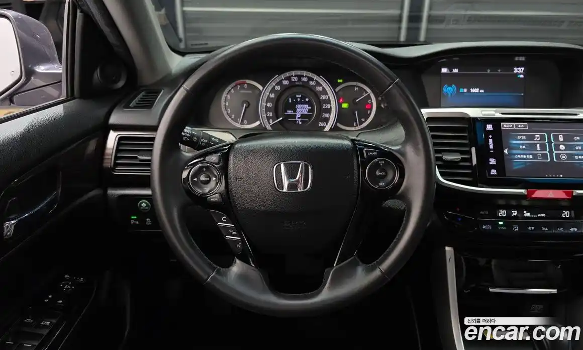 Honda Accord 2017 2.4 гидро в Москве № 2133298, фото 13