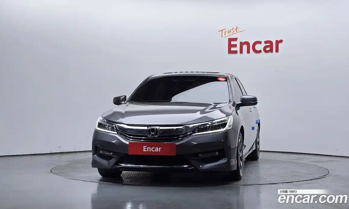 Honda Accord 2017 2.4 гидро в Москве № 2133298, фото 3