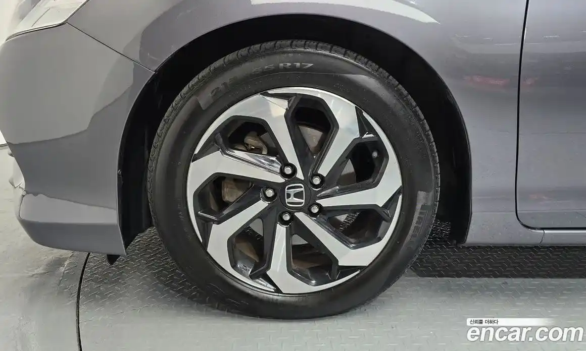Honda Accord 2017 2.4 гидро в Москве № 2133298, фото 5