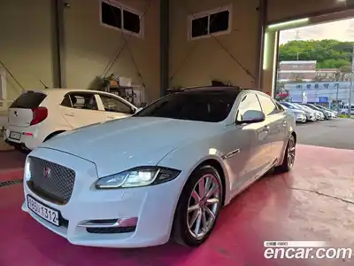 Jaguar XJ 3.0D Premium Luxury SWB X351