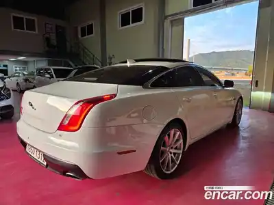 Jaguar XJ 2017 3.0 гидро, миниатюра 2